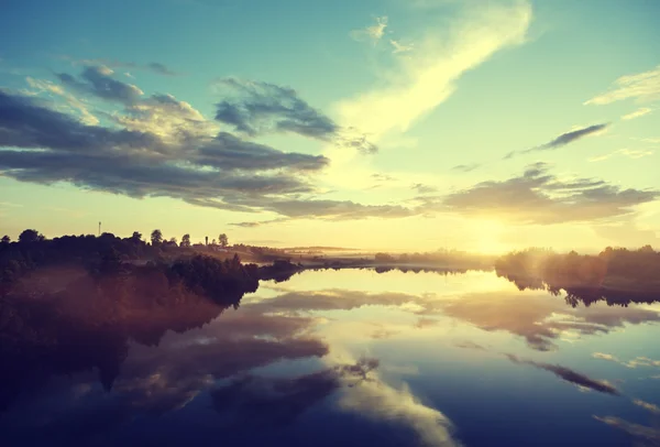 Sunset on the river — Stock Photo, Image