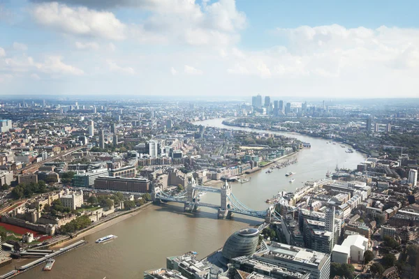 Londres vue aérienne avec Tower Bridge — Photo