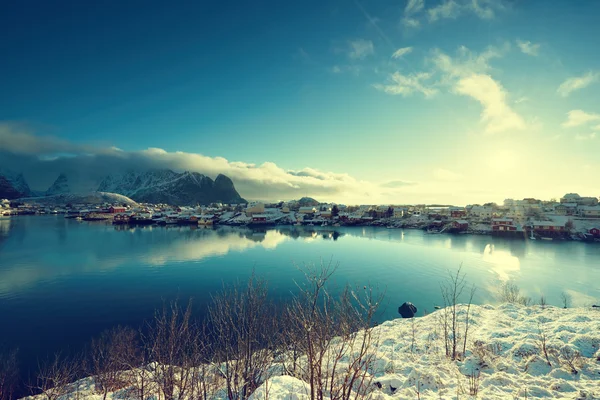 Schnee in Reine Village, Lofoten, Norwegen — Stockfoto