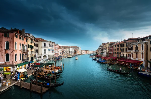 Canal Grande i solnedgången, Venedig, Italien — Stockfoto