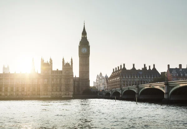 Big Ben et Westminster au coucher du soleil, Londres, Royaume-Uni — Photo