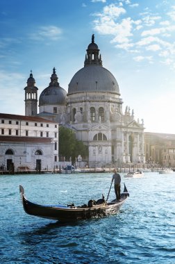 Gondol ve Bazilika Santa Maria della Salute, Venedik, İtalya