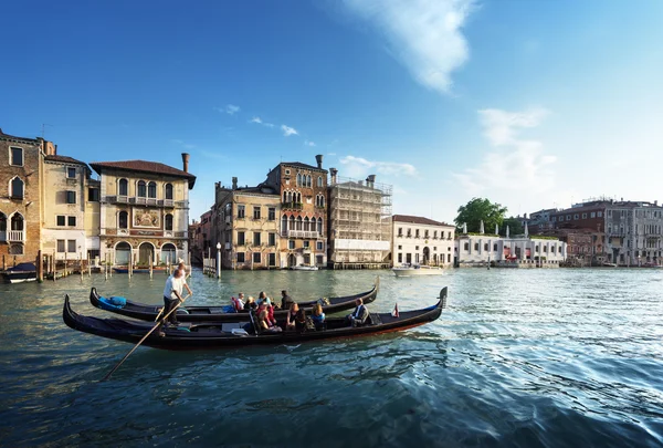 Due gondole al tramonto, Venezia, Italia — Foto Stock