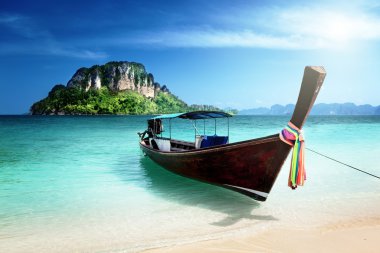 uzun tekne ve poda Island, Tayland