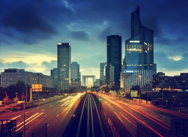 yol Paris Ladefense, Fransa