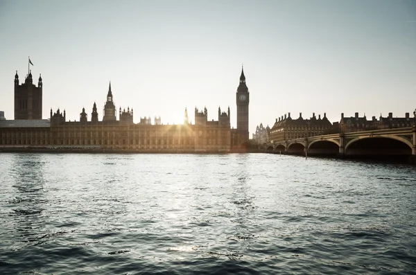 Big Bena i westminster w zachód słońca, Londyn, Wielka Brytania — Zdjęcie stockowe