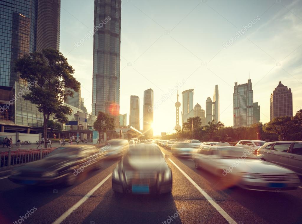 road in shanghai lujiazui financial center