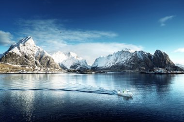 Reine Köyü, Lofoten Adaları, Norveç 'te kar
