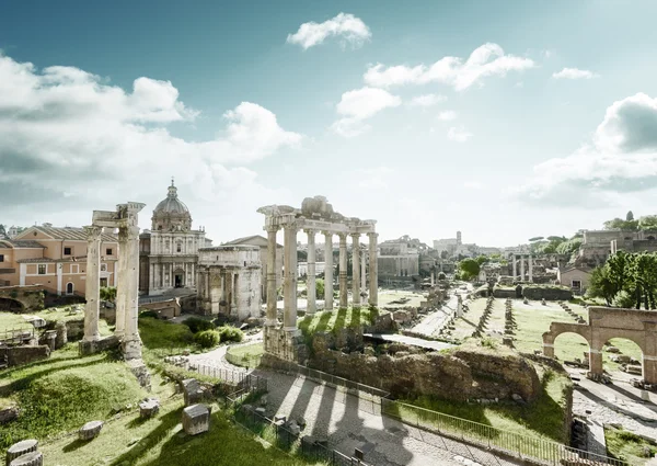 Roman ruins in Rome, Italy — Stock Photo, Image