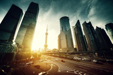 Şangay 'daki yol Lujiazui Finans Merkezi, Çin