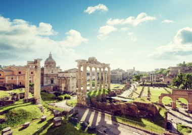Roma harabeleri, İtalya