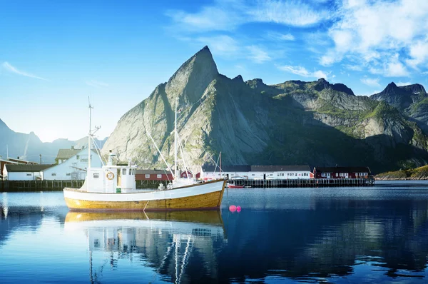 Закат - Рейне, Лофотенские острова, Норвегия — стоковое фото