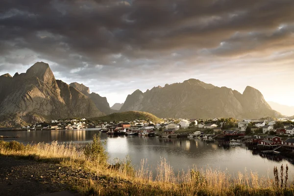 Reine Village, Лофотенские острова, Норвегия — стоковое фото