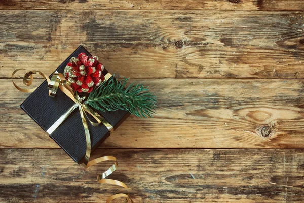 Caixa de presente preto de Natal — Fotografia de Stock