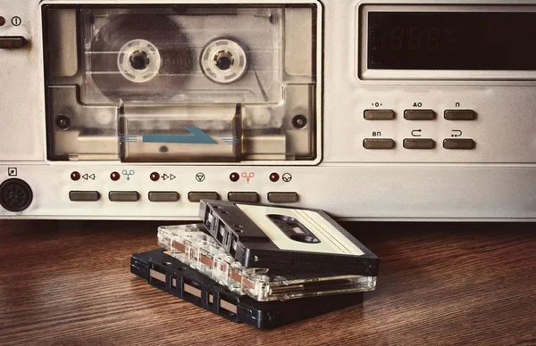 旧的盒式磁带录音机 — Φωτογραφία Αρχείου