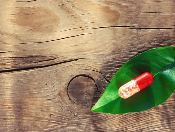 Natural medicine pill — Stock Photo, Image