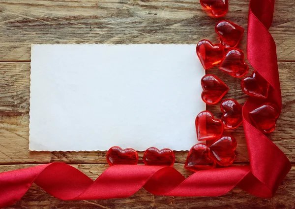 Fond Saint-Valentin avec ruban, coeur — Photo