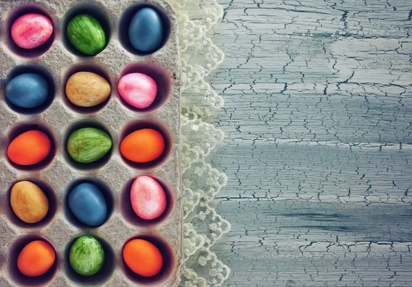 Sfondo pasquale con set di uova colorate — Foto Stock