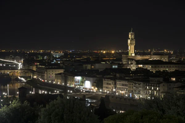 Panoráma města Florencie v noci — Stock fotografie