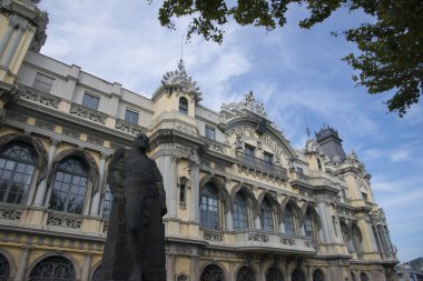 Anıt Romul Bosh ben Alsina