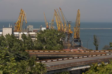Gemi onarım yard. Deniz kargo liman tahıl kurutucular, kapsayıcılar, vinçler ve depo fotoğraf ile sanayi bölgesi