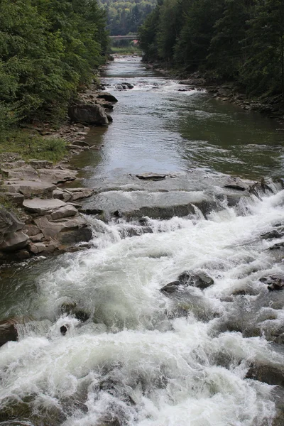 Hegyi folyó — Stock Fotó