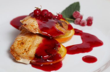 berry soslu tavuk fileto