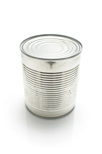 Closed tin can on white background. — Stock Photo, Image