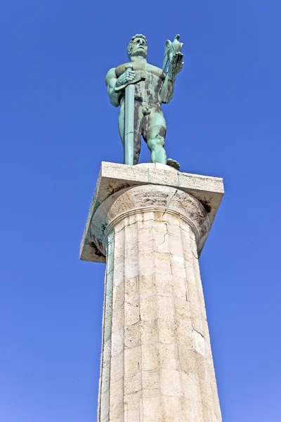 Statue of the Victor or Statue of Victory symbol of Belgrade - S — Stock Photo, Image