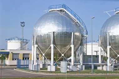 Büyük depolama tankları petrol ve petrol rafineri tesisi için