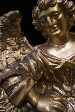 Prag'da altın melek