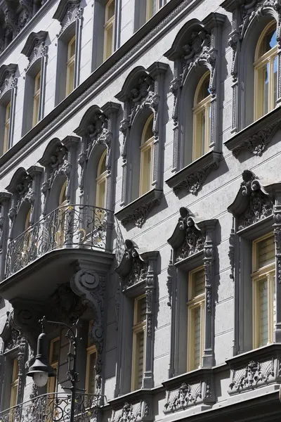 Здание в Праге — стоковое фото