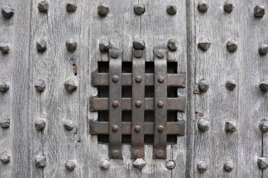 Mont-Saint-Michel, Fransa 'daki antik bir kapının detayları.