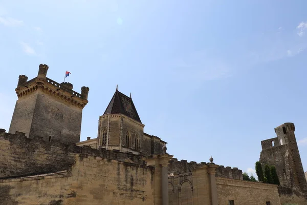 Palacio Ducal Ciudad Uzes —  Fotos de Stock