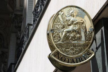 Paris'te mahkeme İcra Kurulu