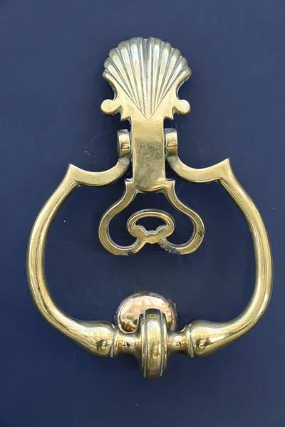 Oude deur knocker — Stockfoto