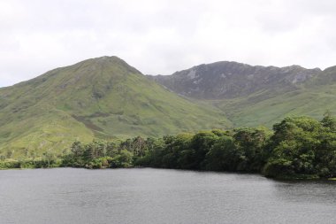 Kylemore Manastırı, İrlanda mirasının simgesel anıtı.