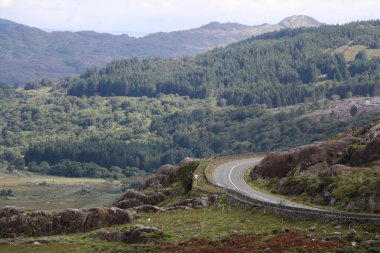 Kerry Halkası, İrlanda, kıyı manzaralarıyla dünyanın en ünlü rotalarından biri.