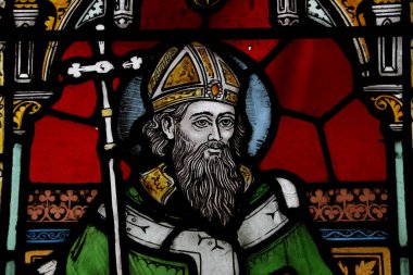 Kara Manastır 'ın kalbinde sanatsal vitray var, Kilkenny.