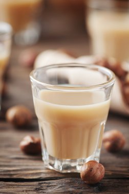 Geleneksel İtalyan fındık likörü 