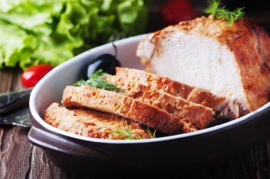 Olive ile pişmiş et 