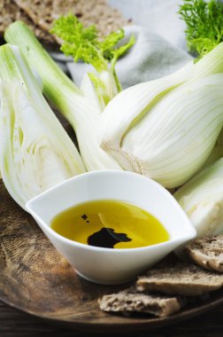 Taze rezene ve zeytin yağı