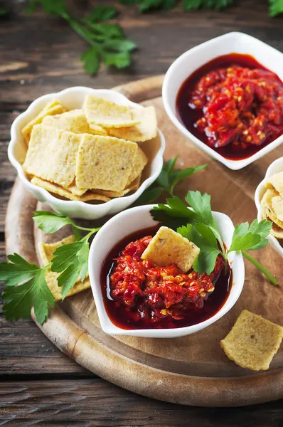 Mexicaanse pikante salsa met paprika — Stockfoto
