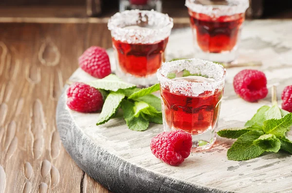Kırmızı tatlı rapsberry kokteyl — Stok fotoğraf