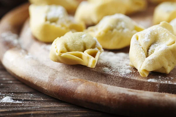 Tortellini caseiro tradicional italiano — Fotografia de Stock