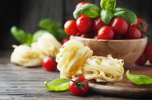Pasta e pomodori italiani — Foto Stock