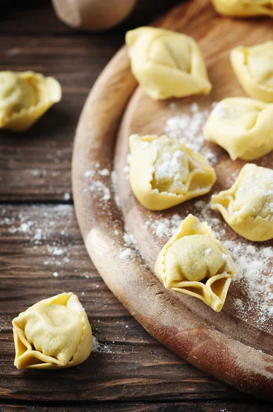 Tortellini tradicional italiano casero —  Fotos de Stock