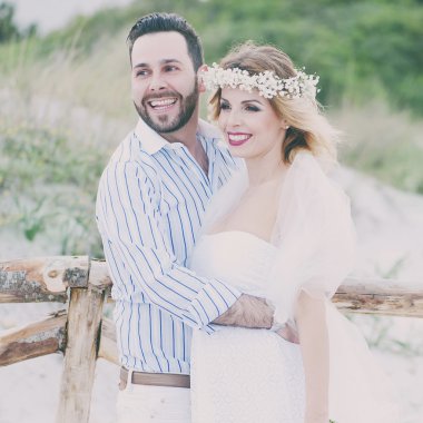 Sadece evli çift yaz sahilde