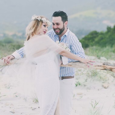 Sadece evli çift yaz sahilde