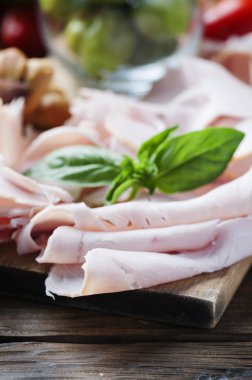 meze ile tavuk jambon 